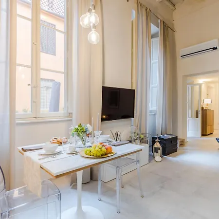 Apartment Cortile Moderno *