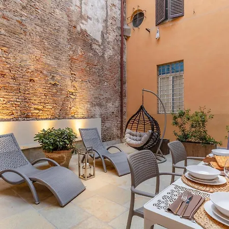 Cortile Moderno